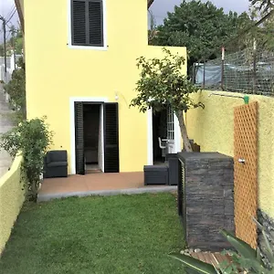 casa-amarela.madeira-islandshotels.com/